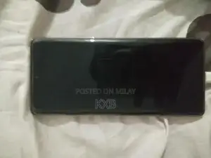 High-Performance Smartphone with Large Storage and Clear Display