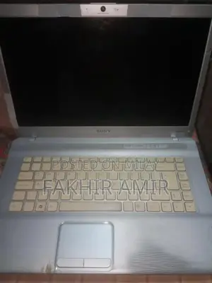 Sony VAIO Laptop with Windows 10 and Charger