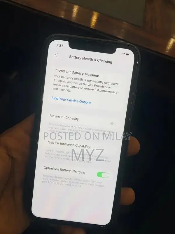 Apple iPhone 11 64GB Unlocked Smartphone