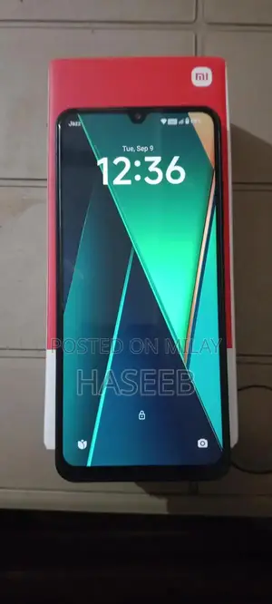 Redmi A5 Smartphone - 128GB, 4GB RAM, Excellent Condition, Barely Used