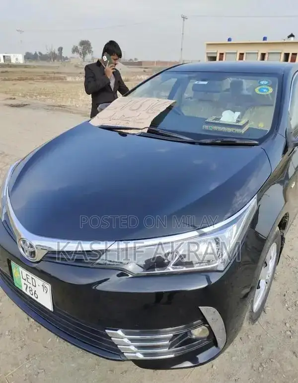 Toyota Corolla GLI Sedan - 2019 Model