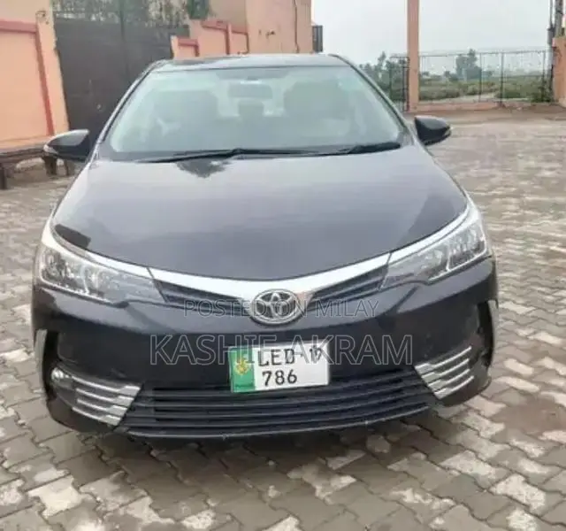 Toyota Corolla GLI Sedan - 2019 Model