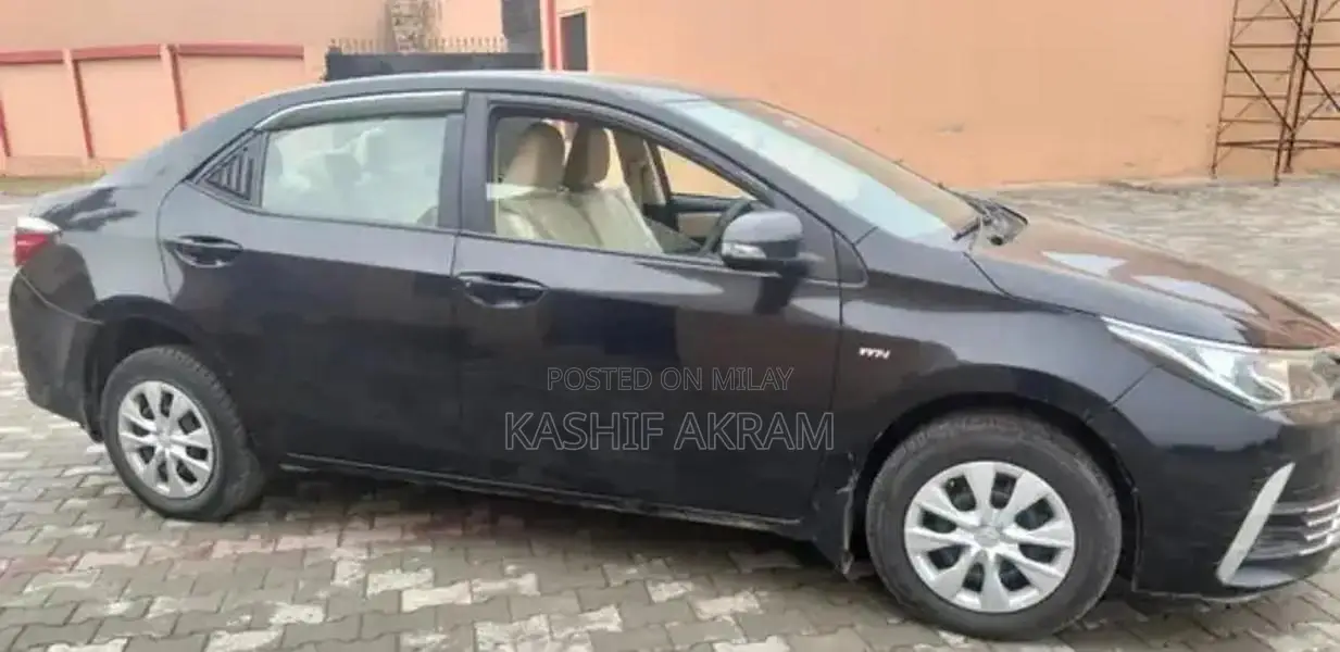 Toyota Corolla GLI Sedan - 2019 Model