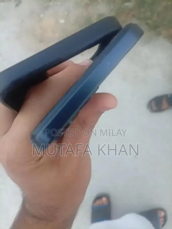 Apple iPhone 11 64GB, 4GB RAM, Excellent Condition, Fully Functional