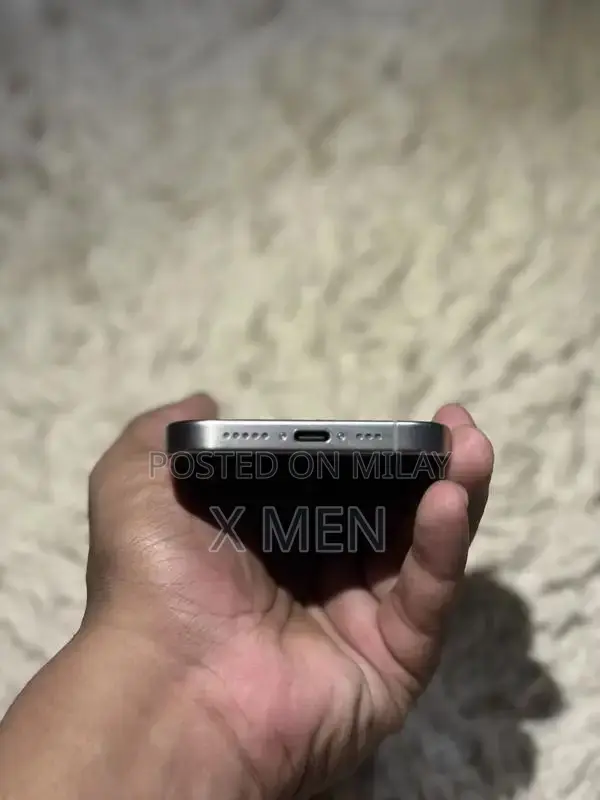 iPhone 15 Pro 128GB - Excellent Condition, Full Accessories