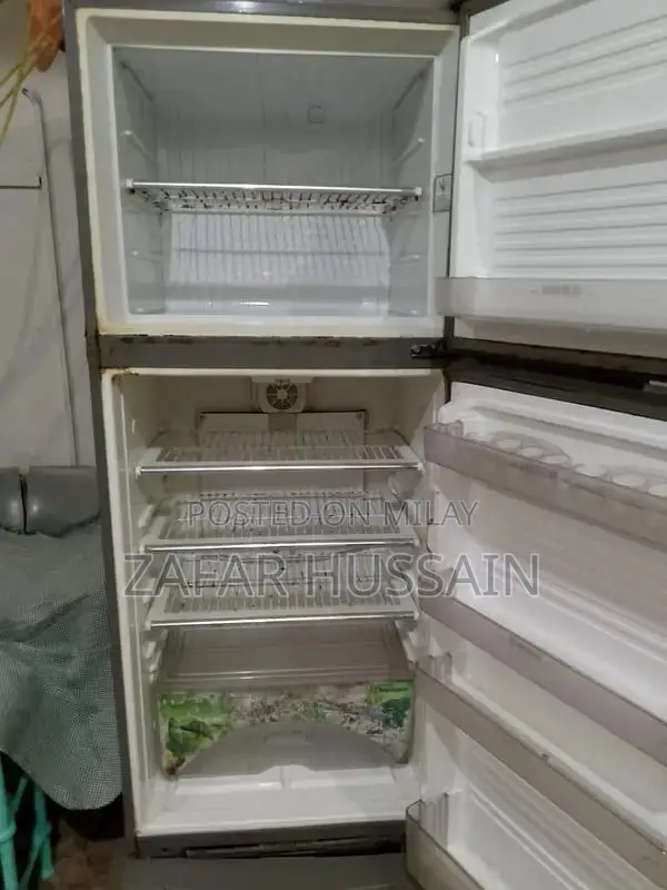 Vintage Refrigerator for Sale - Great Condition