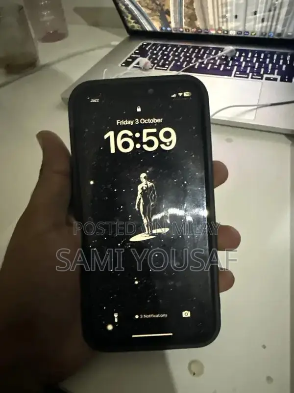 Pre-owned Apple Smartphone with Moderate Battery Health