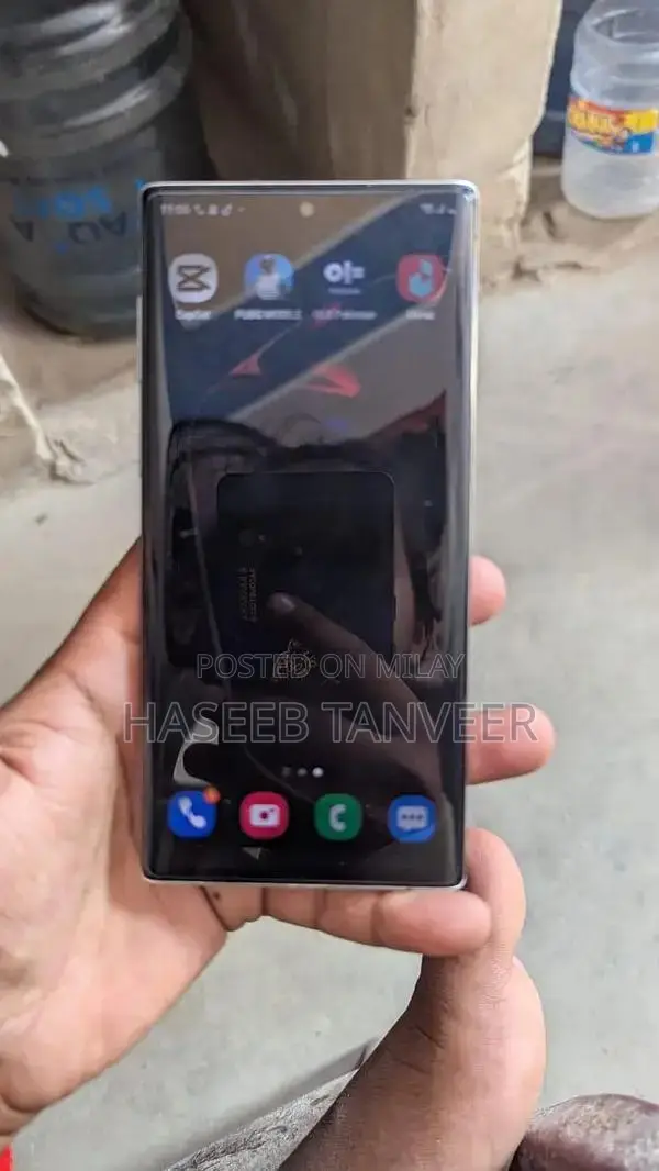 Samsung Galaxy Note 10 5G Smartphone with S Pen