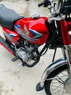 Honda 125cc Motorcycle - Latest 2024 Model