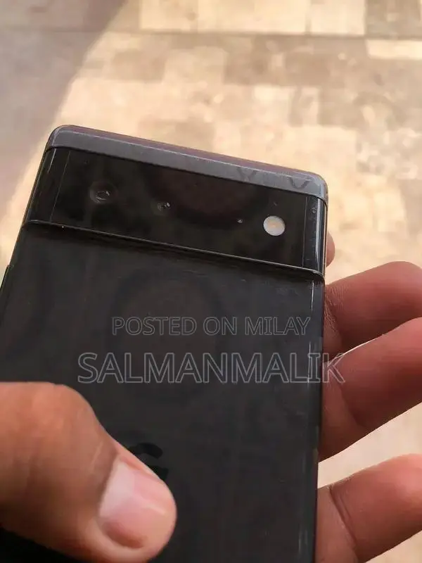 Google Pixel 6 Smartphone - 128GB Storage, Fingerprint Sensor