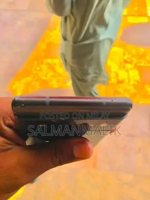 Google Pixel 6 Smartphone - 128GB Storage, Fingerprint Sensor