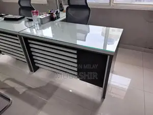 Photo - Executive Desk Set with Side Table - Modern Office Furniture