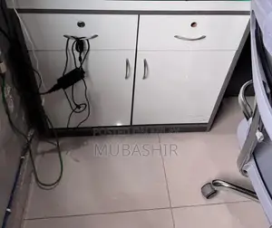 Executive Desk Set with Side Table - Modern Office Furniture