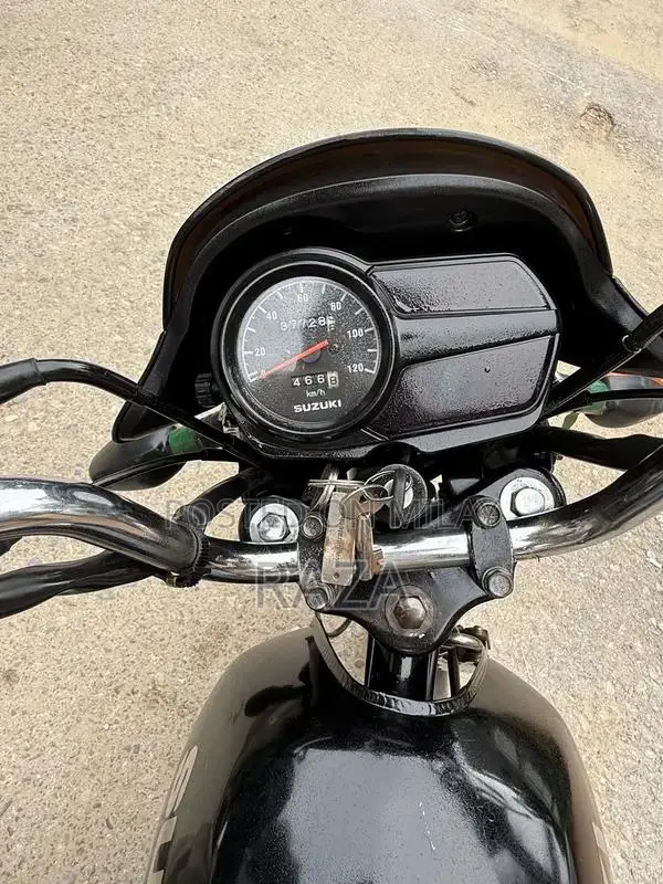 Suzuki GD 110s 2021 Motorcycle - Low Mileage Black Bike