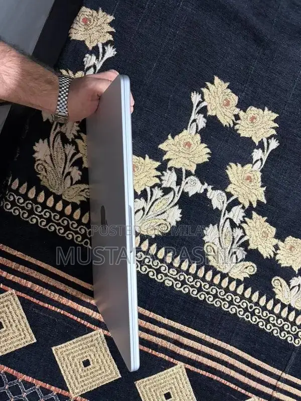 Apple MacBook Air M4 15-inch Laptop