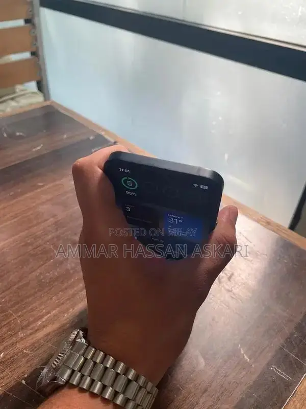 Apple iPhone 13 Excellent Condition Smartphone