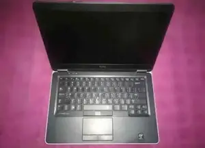 Photo - Dell Laptop Core i5 4th Gen 14-inch Business Notebook