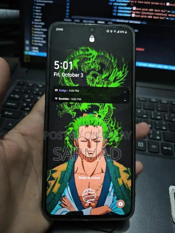 5G Smartphone with Snapdragon 865 Processor and Dual Camera