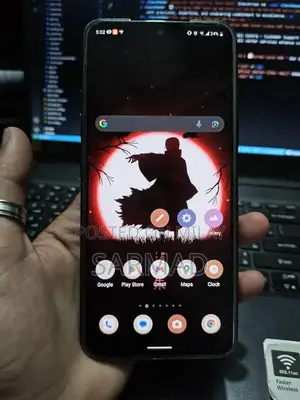 5G Smartphone with Snapdragon 865 Processor and Dual Camera