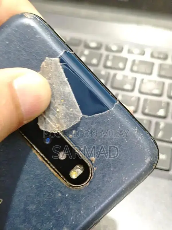 5G Smartphone with Snapdragon 865 Processor and Dual Camera