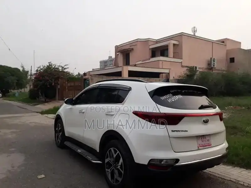 KIA Sportage 2020 FWD First Owner Low Mileage SUV