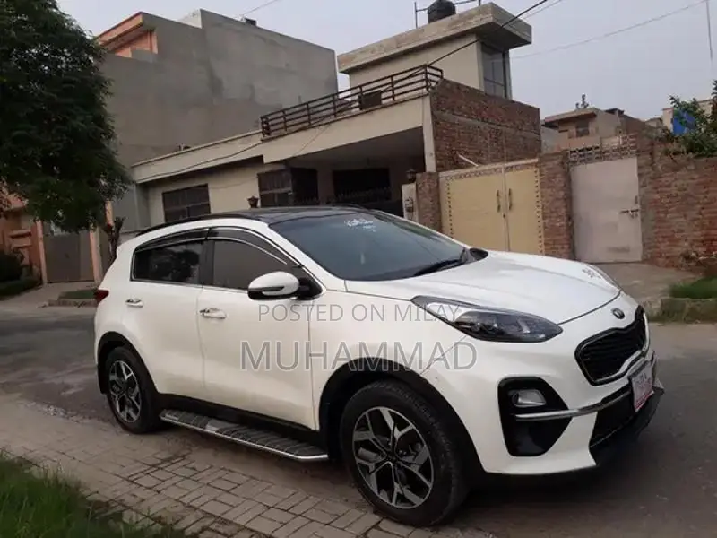 KIA Sportage 2020 FWD First Owner Low Mileage SUV