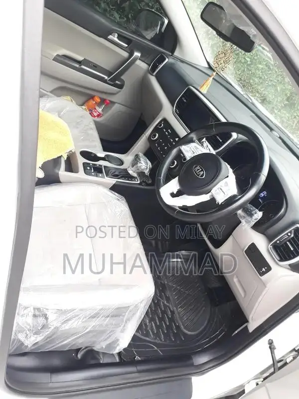 KIA Sportage 2020 FWD First Owner Low Mileage SUV