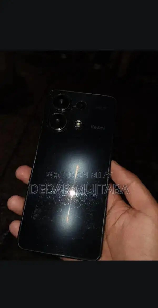 High Performance Smartphone with Ample Storage and Memory