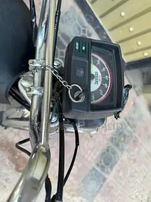 Hero RF 70 Motorcycle - 2009 Model Classic Bike