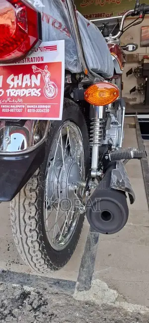 Honda CG 125 Motorcycle - 2025-2026 Model Excellent Condition