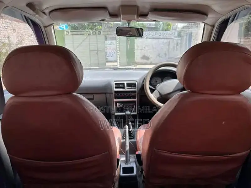 Home Car with Air Conditioning and Reliable Engine