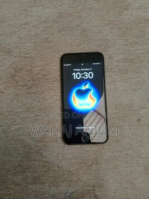 Apple iPhone 8 64GB Smartphone Factory Unlocked Excellent Condition