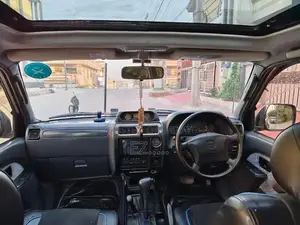 Toyota TZ 1998 Dual AC SUV Excellent Condition Low Miles