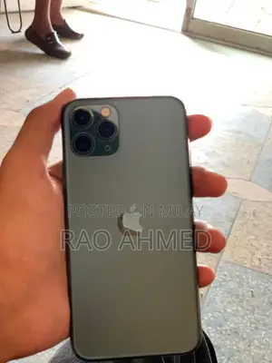 Photo - Apple iPhone 11 Pro 64GB Smartphone