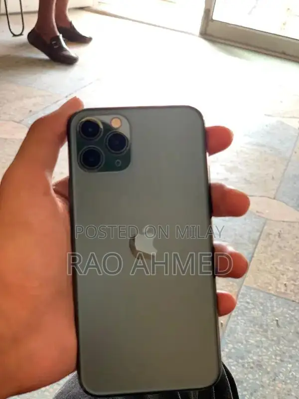 Apple iPhone 11 Pro 64GB Smartphone