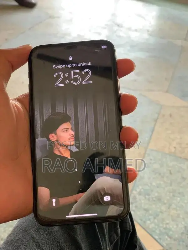 Apple iPhone 11 Pro 64GB Smartphone