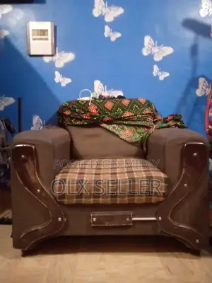 5-Seater Sofa Set in Excellent Condition