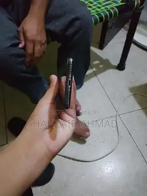 iPhone X Smartphone with High Battery Condition