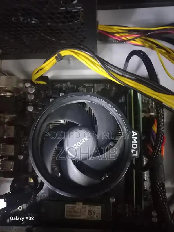 AMD Ryzen 5 3600 Desktop CPU with Stock Cooler