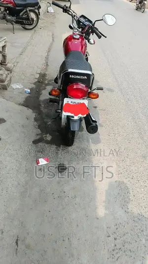 Honda CG 125 Special Edition Motorcycle Low Mileage