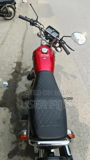 Honda CG 125 Special Edition Motorcycle Low Mileage