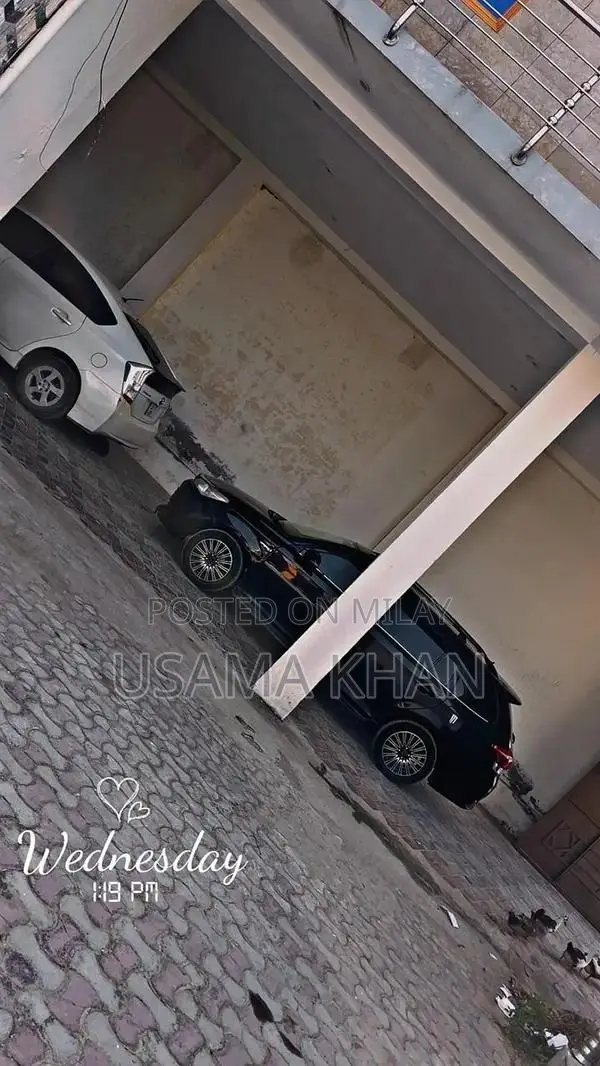 Hybrid Vehicle with ABS and New Alloy Rims