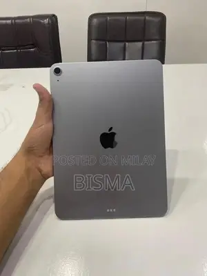 Apple iPad Air M2 Tablet - 128 GB, Open Box