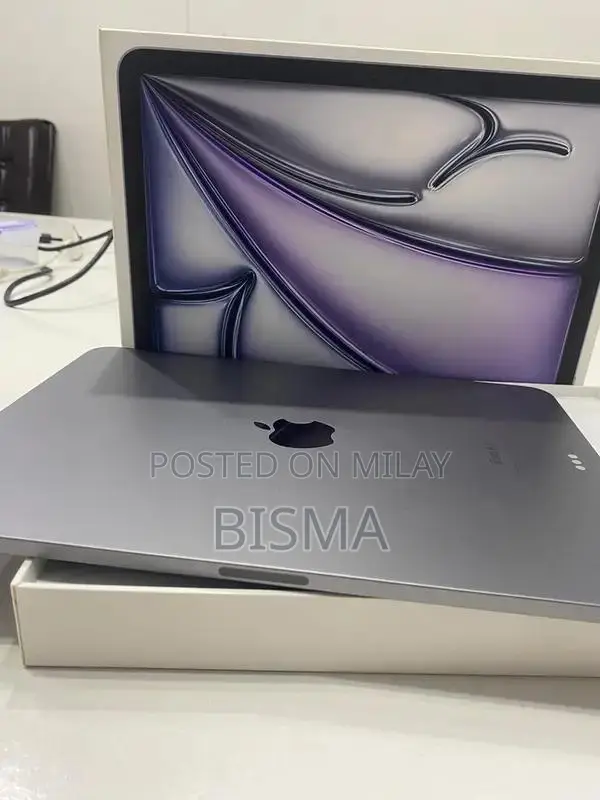 Apple iPad Air M2 Tablet - 128 GB, Open Box