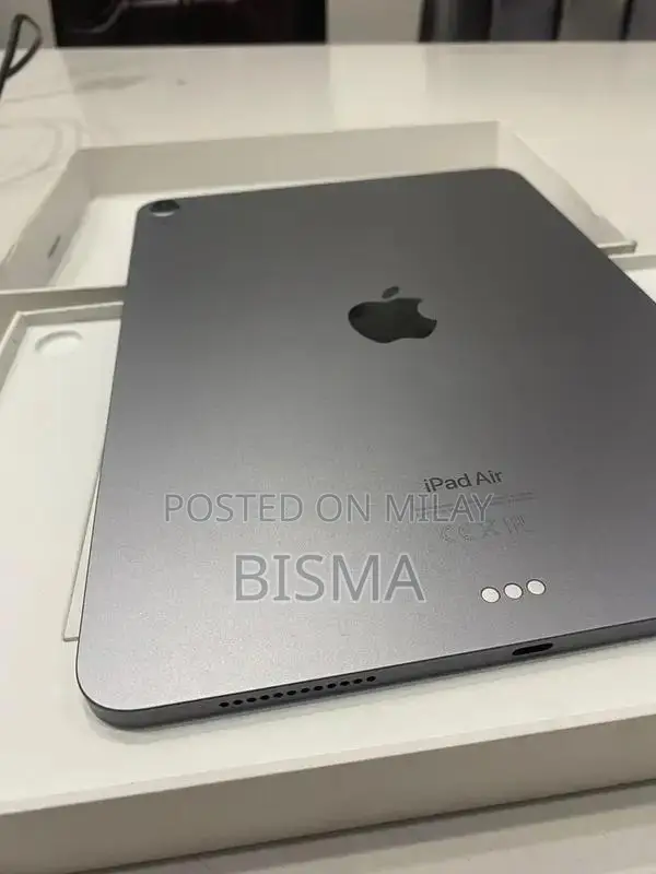 Apple iPad Air M2 Tablet - 128 GB, Open Box