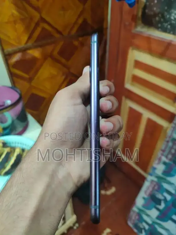 Motorola Z4 Smartphone 128GB Storage Powerful Mobile Device