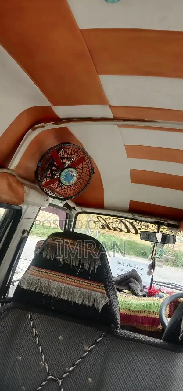 Suzuki Bolan Classic Compact Car 1994 Model