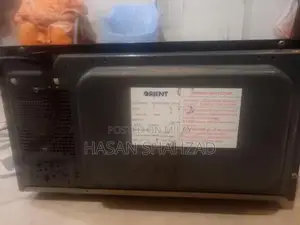 Orient Black Microwave Oven 20m Compact Kitchen Appliance