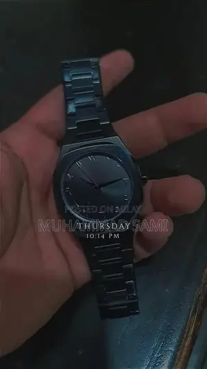 Photo - Steel Wristwatch with Good Condition - Limited Stock