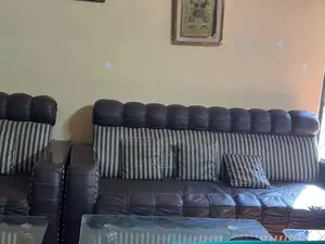 Photo - Comfortable Used Home Sofa Sets in Great Condition